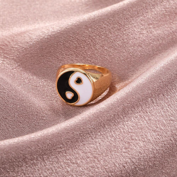 Yin Yang Ring - Hesper