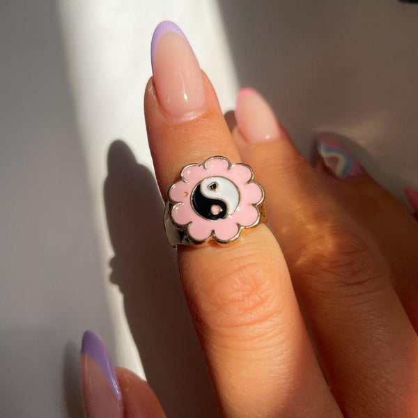 Floral Yin Yang Ring - Hesper