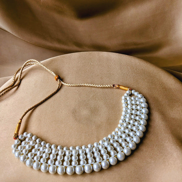 Classic Pearl Necklace
