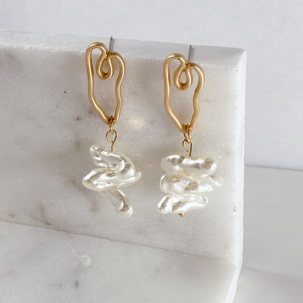 Contemporary Pearl Earrings - Hesper